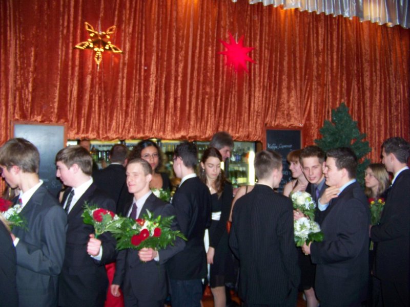 2010-12-11BallBaumhain 018